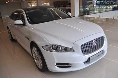 Jaguar Land Rover Indonesia, Optimis dan Komitmen di GIIAS 2015  