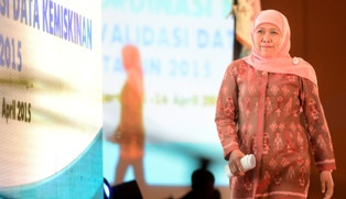 Jokowi Luncurkan 3 Kartu Sakti di 12 Kabupaten/Kota Ini 