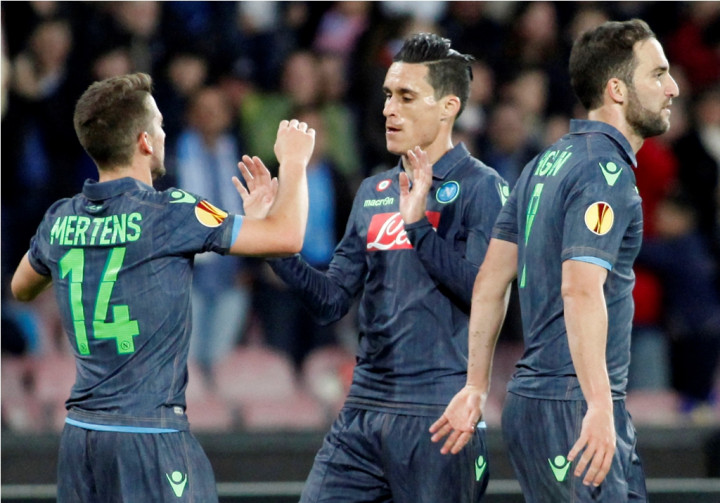 Napoli dan Fiorentina Ulang Prestasi AC Milan dan Inter Milan pada 2001--2002