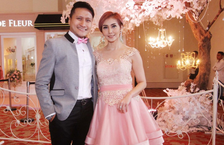 Arie Untung & Istri Sering Cekcok di Belakang Panggung