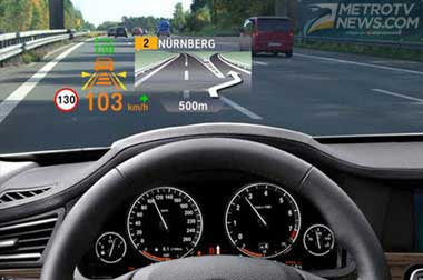 BMW Grup Terinspirasi Kacamata Google untuk Mengemudi