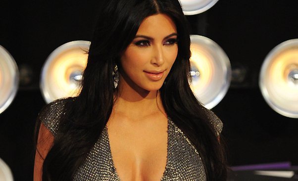 Rumah Kim Kardashian Dilengkapi Bioskop Seharga Rp453 Juta