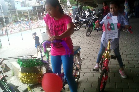 Semarakkan KAA, Anak-Anak di Bandung Gelar Karnaval Sepeda Hias