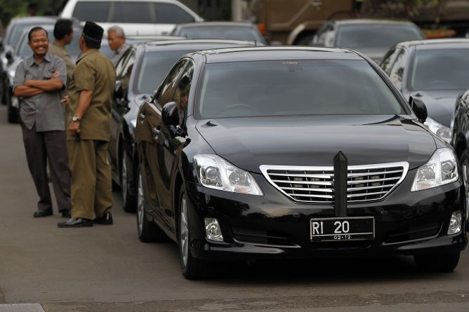 Kemenkeu Bantah Beri Jatah 2 Mobil Dinas ke Menteri  