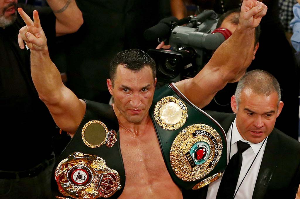 Wladimir Klitschko Pertahankan Gelar