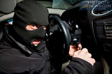 Lampu Alarm Warna Merah Gampang Dibobol, <i>Kok</i> Bisa?