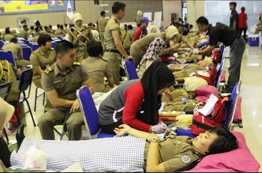 Sebelum Tinggalkan Kampus, Lebih Seribu Praja IPDN Donorkan Darah