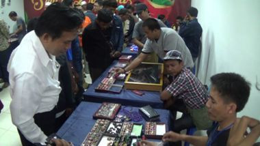 Ratusan Warga Padati Pameran Batu Akik di Bangkalan 