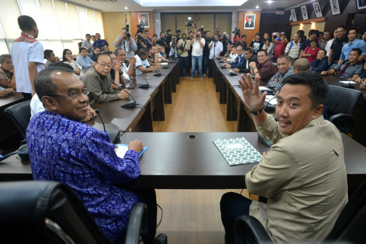 Tak Ingin Disanksi, Kemenpora Surati FIFA