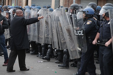 Situasi Kian Kacau, Garda Nasional Dikirim ke Baltimore