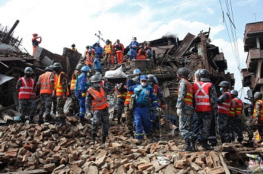 Korban Tewas Gempa Nepal Naik Jadi 5.500 Orang