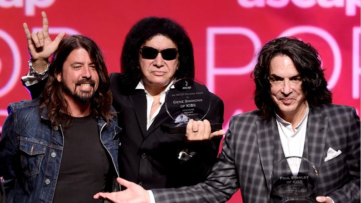 Soal Rock & Roll, Dave Grohl Terpengaruh KISS