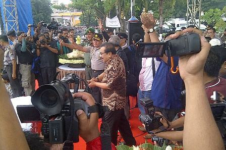 Gubernur Jatim Kabulkan 17 Tuntutan Buruh