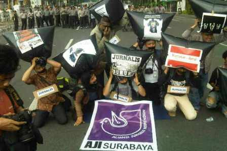 <i>May Day</i>, Anak Jurnalis Curhat soal Gaji sang Ayah