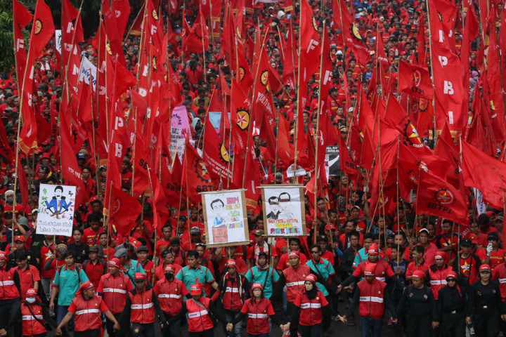 Hari Buruh, Alarm Hadapi MEA