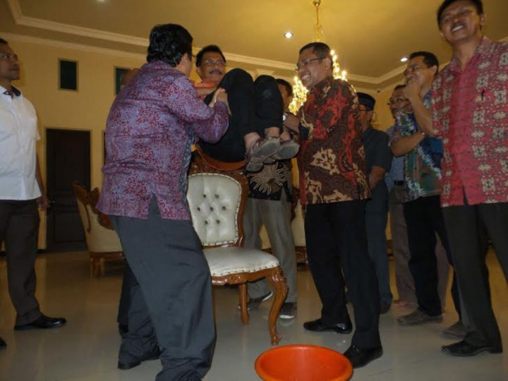 Menperin Harap Pengrajin Batu Akik Sulteng Tingkatkan Kualitas