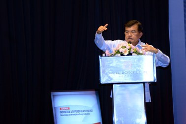 Wapres Isyaratkan Akan Ada Reshuffle