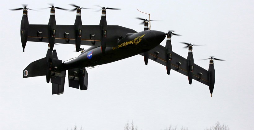 GL-10 dapat tinggal landas layaknya helikopter dan terbang layaknya pesawat (foto: SlashGear)