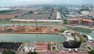 DPR Minta Bank Exim Jadi Lembaga Pembiayaan Industri