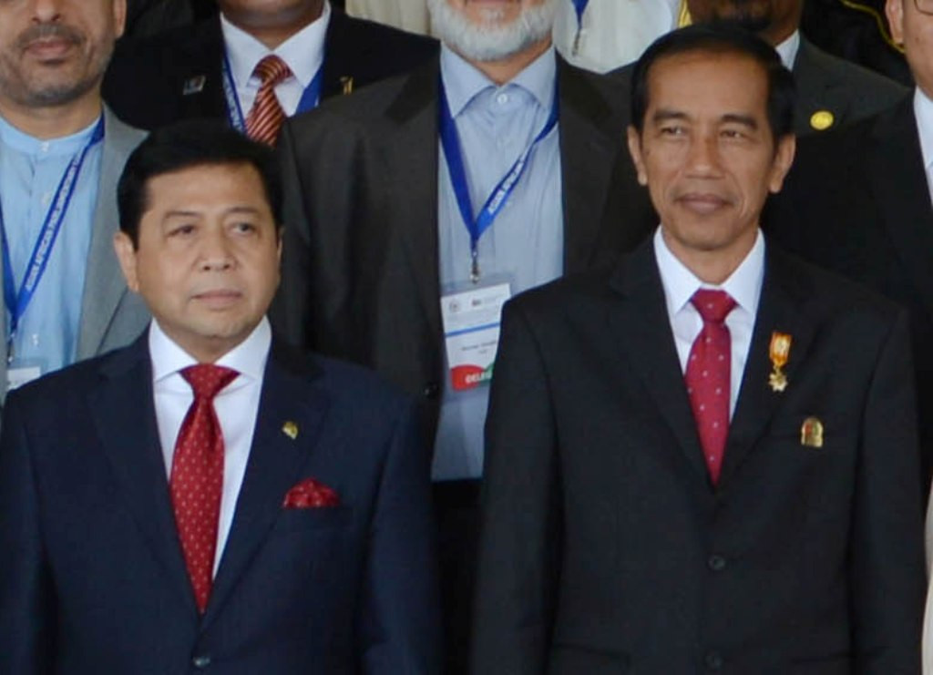 Presiden Jokowi dan Ketua DPR Setya Novanto usai membuka Konferensi Parlemen Asia Afrika di Gedung DPR, Jakarta, Kamis 23 April 2015. Foto: MI/Mohamad Irfan