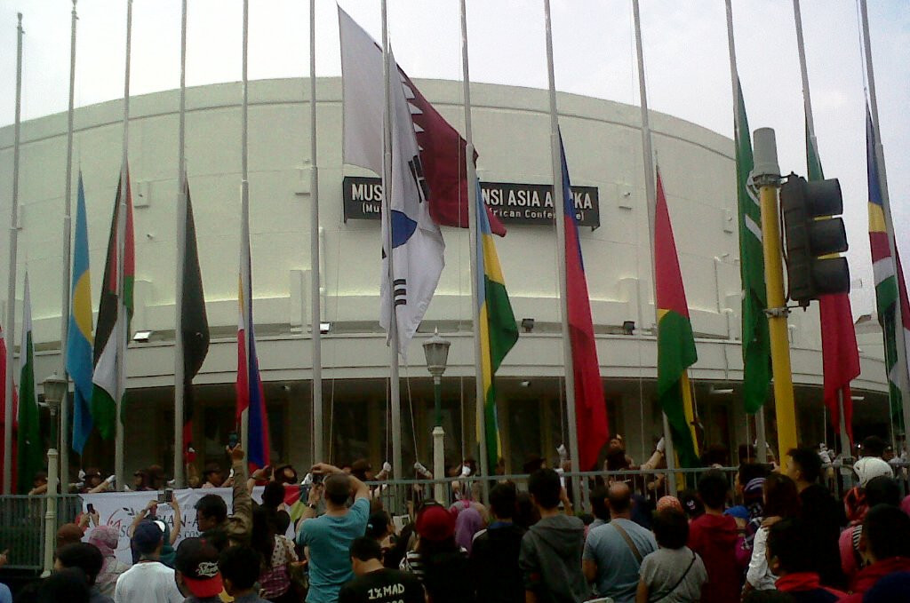 Ilustrasi: Roni Kurniawan