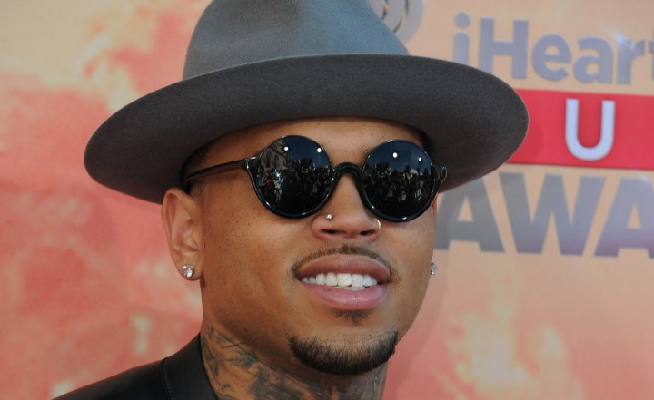 Korban Penganiayaan Cabut Gugatan terhadap Chris Brown