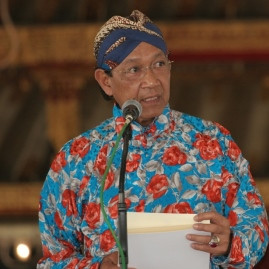 Sabdatama Sultan HB X dan Suksesi Kekuasaan 