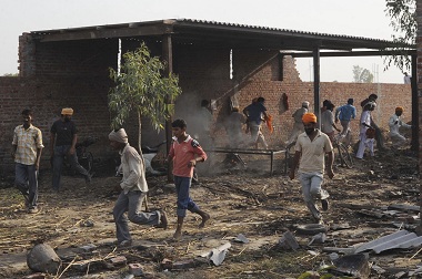 Pabrik Kembang Api Ilegal Meledak, 11 Orang Tewas