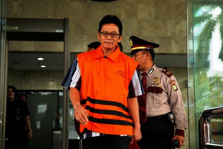 Jadi Terdakwa, Hak Fuad Amin sebagai Anggota Dewan Dicabut