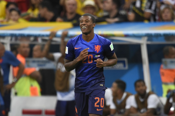 Direktur PSV: Wijnaldum Tak Akan Pindah ke Liverpool