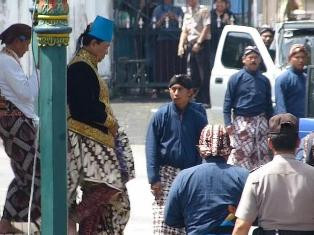 Sultan Beberkan Isi Sabda Raja Sore Ini 