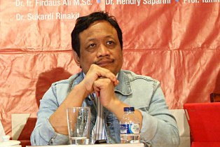 Sukardi Rinakit: Tim Komunikasi Bukan Jubir Presiden