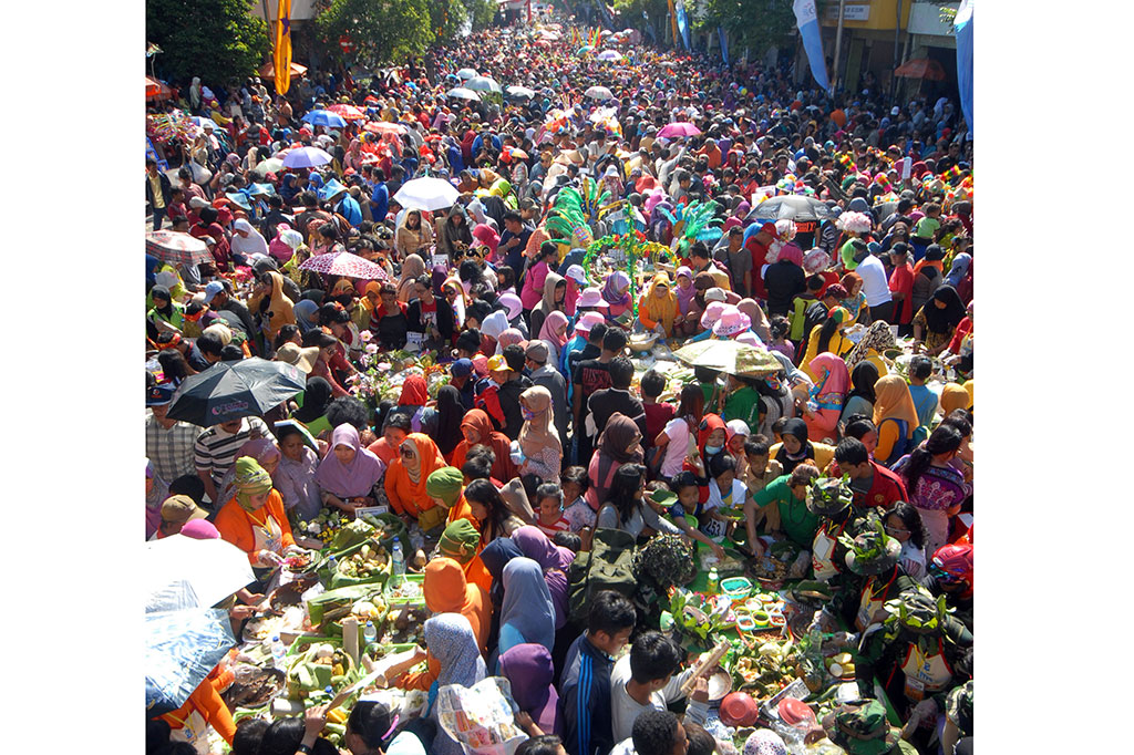 Festival Rujak Uleg Digelar di Surabaya