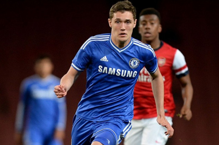 Liverpool Berpeluang Dapatkan Bek Muda Chelsea