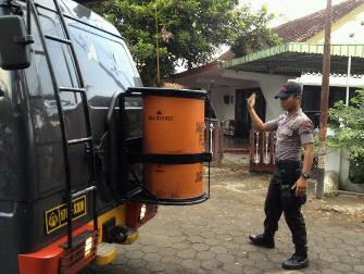 Granat Manggis Diamankan Dari Tangan Bocah di Yogyakarta