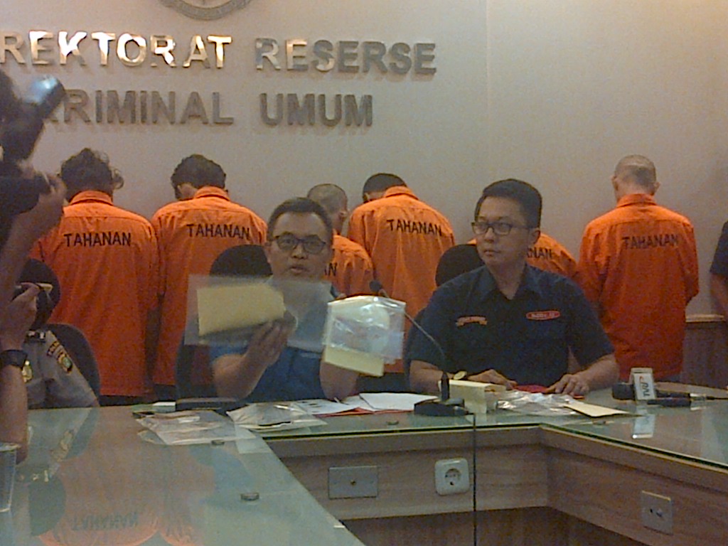 Kombes Heru Pranoto saat jumpa pers soal tersangka begal bos beras di Ciracas. Foto: MTVN/Al Abrar