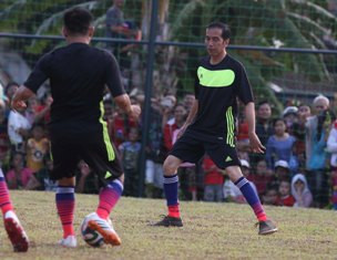 Soal PSSI, Jokowi: Saya Dukung Penuh Keputusan Menpora