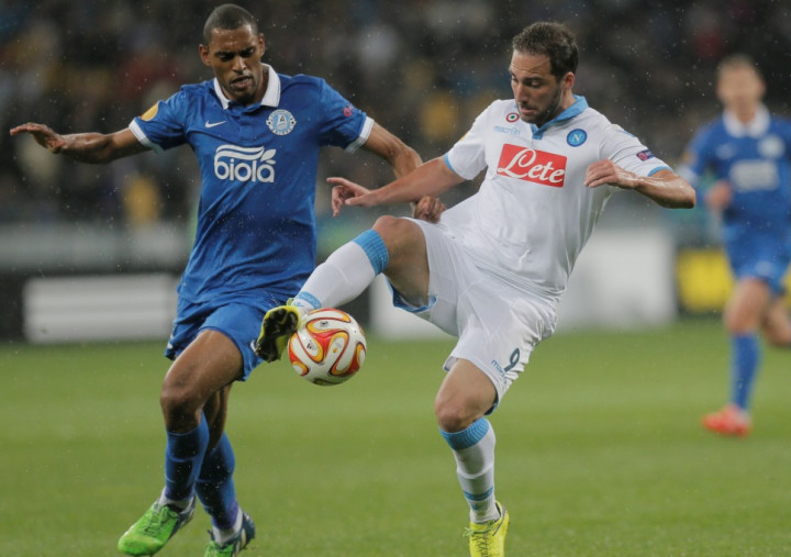 Dnipro-Napoli Masih Tanpa Gol di Babak Pertama
