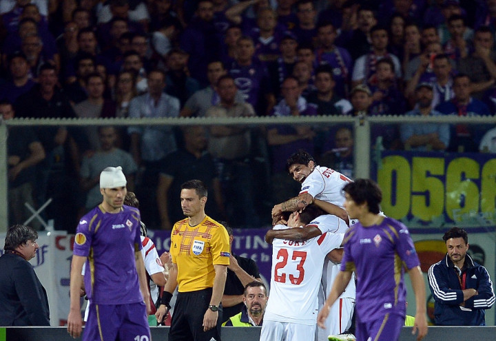 Unggul 2 Gol atas Fiorentina di Babak Pertama, Sevilla Menatap Final 