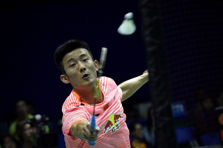 Tiongkok Membalikkan Kedudukan Lewat Chen Long 