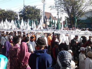 Sambut Ramadhan, 50 Ribu Muslim Solo Ikuti Parade Tauhid