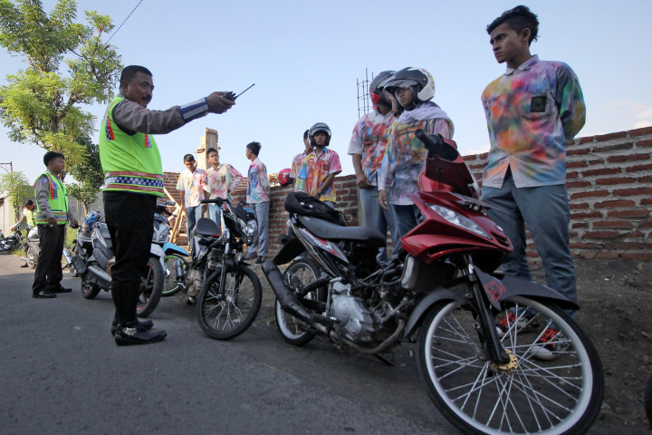 Ganggu Ketertiban, Konvoi Motor Siswa Rayakan Kelulusan Dibubarkan