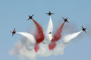 Turki Tembak Jatuh Helikopter Suriah