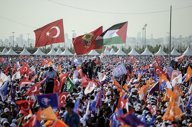 PM Turki Gelar Kampanye Pemilu Besar-besaran 