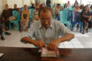 Pengamat: Besaran Iuran Pensiun Tiap Negara Tak Bisa Disamakan