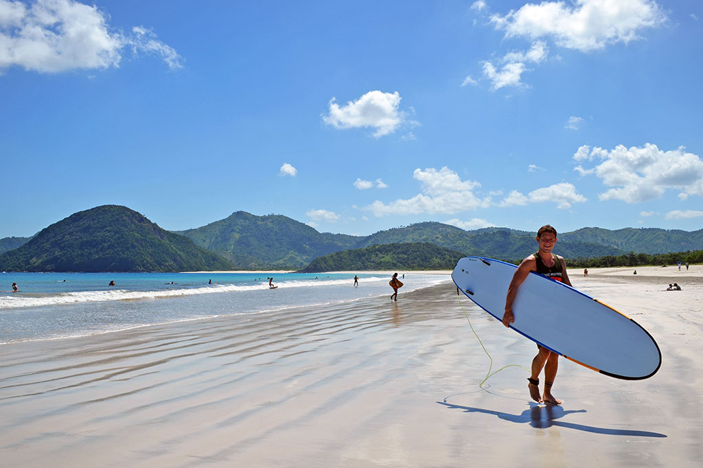 Potensi Wisata Pantai Selong Belanak