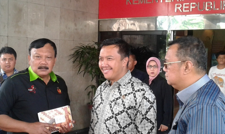 Menpora Santai Menyikapi Kepengurusan Anyar PSSI 