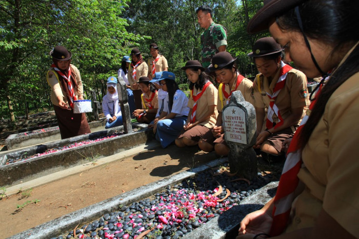 Merenungkan Kembali Kebangkitan Nasional