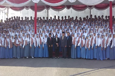 Bila Galau, Pemuda Surabaya Boleh Kirim Surat ke Risma