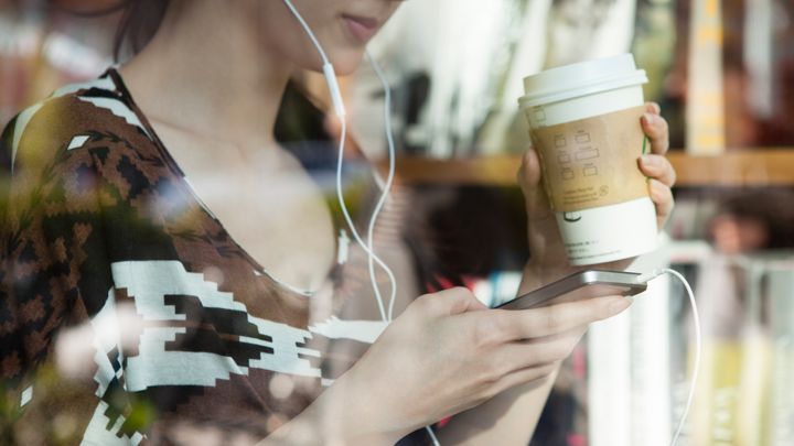 Spotify & Starbucks Bangun Ekosistem Musik Baru